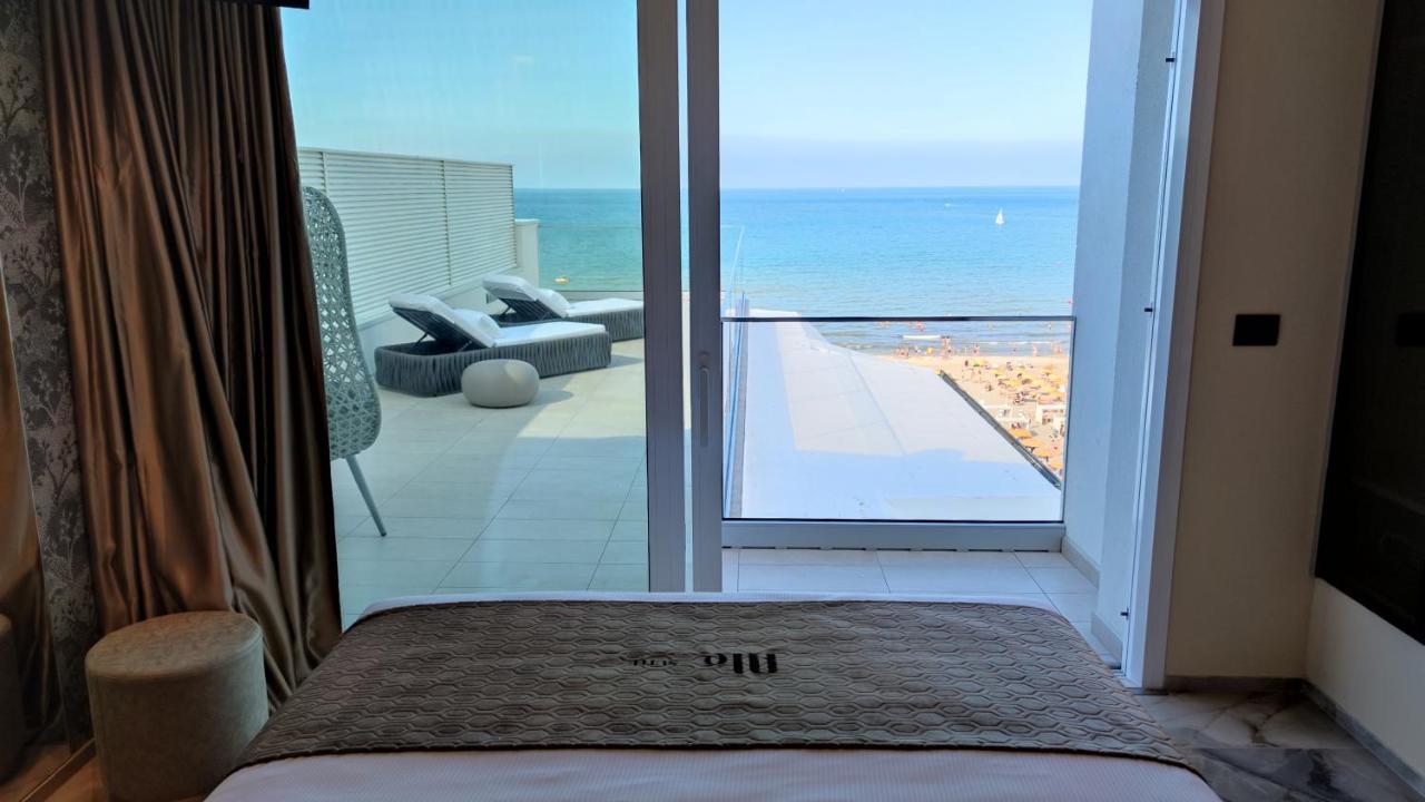 ריצ'יונה Hotel Arizona מראה חיצוני תמונה