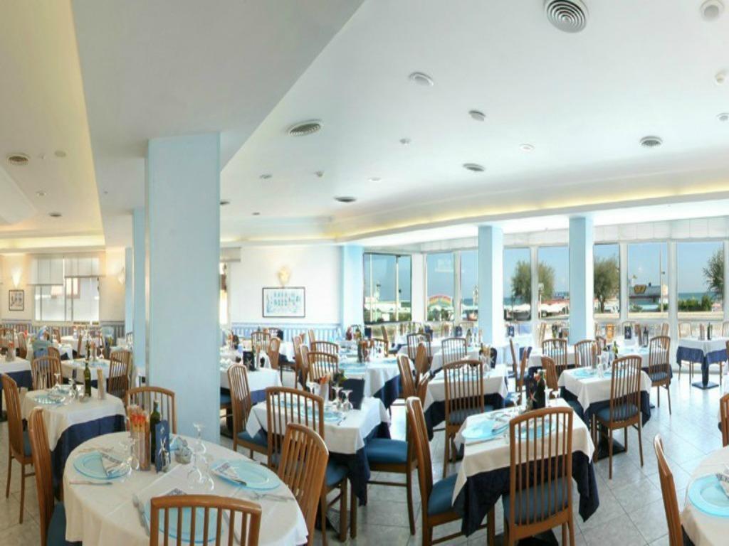 ריצ'יונה Hotel Arizona מראה חיצוני תמונה